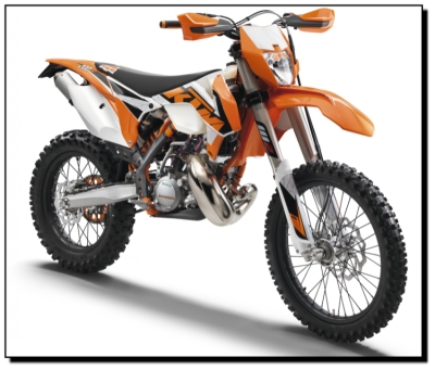 110173 200 EXC rechts vorne.tif 34001 400