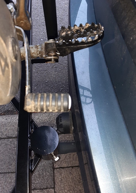 motorradtraeger ahk abstand kofferraum