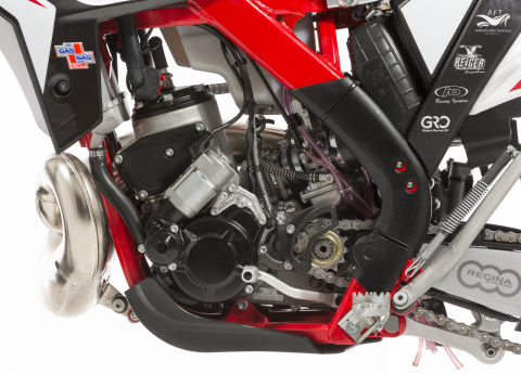 gg ec200e 250e 300e racing 005