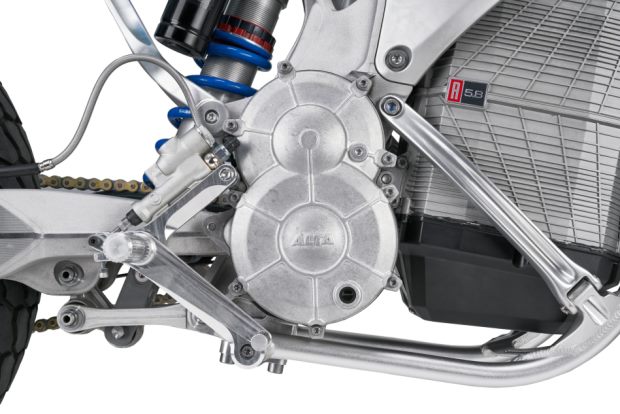 trackerproto motordetail 620