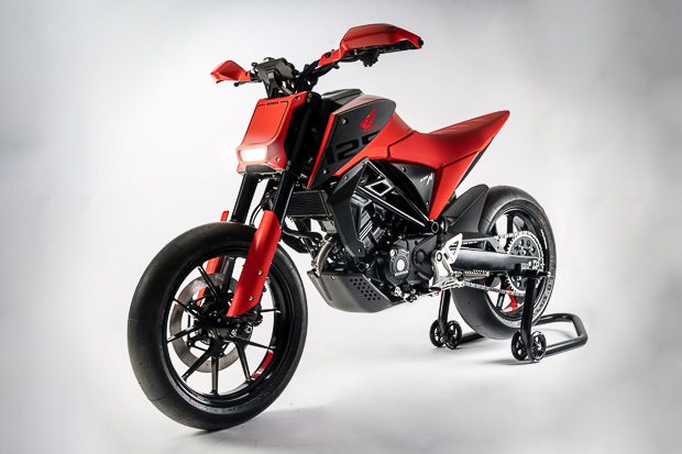 hond sb125m x designstudie christof 5