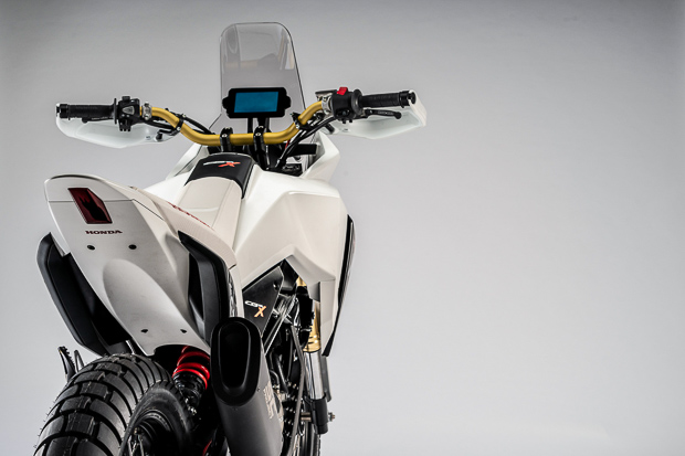 hond sb125m x designstudie christof 7