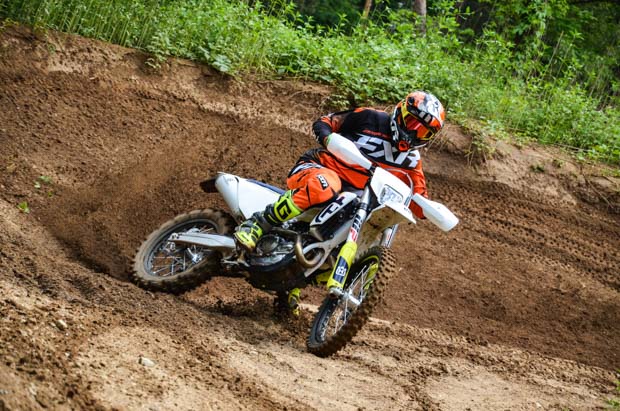 husky fe450 19 action 7 8