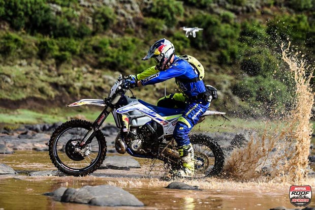 wade and sherco 3 jahresvertragchristof 4