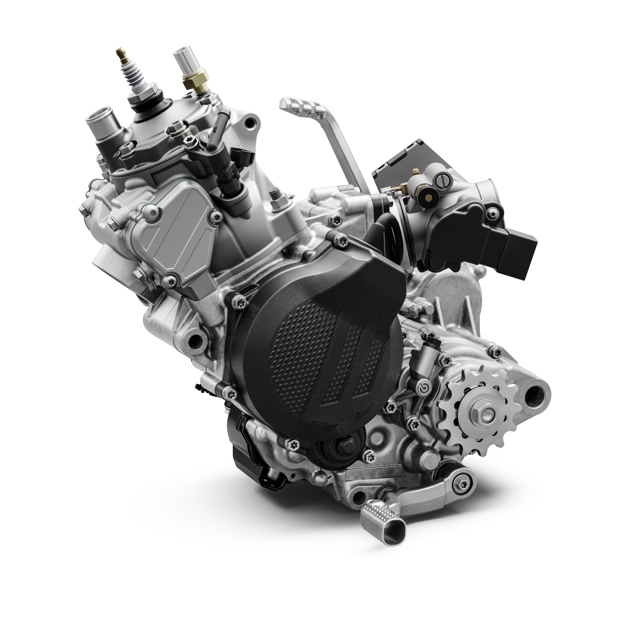 ktm 150 exc tpi my2020 engine left 7