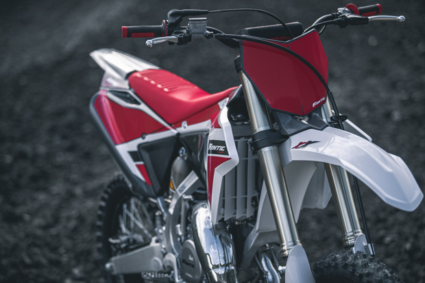 xx125 0009 33