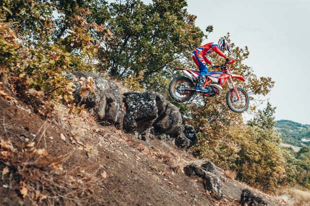 beta rr racingmodelle 2022 s. christof 18