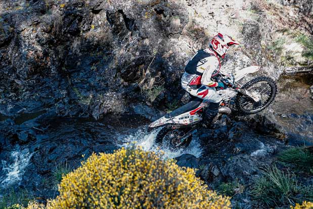 fim hardenduro xross round 2 day 1 2022 s. christof 3