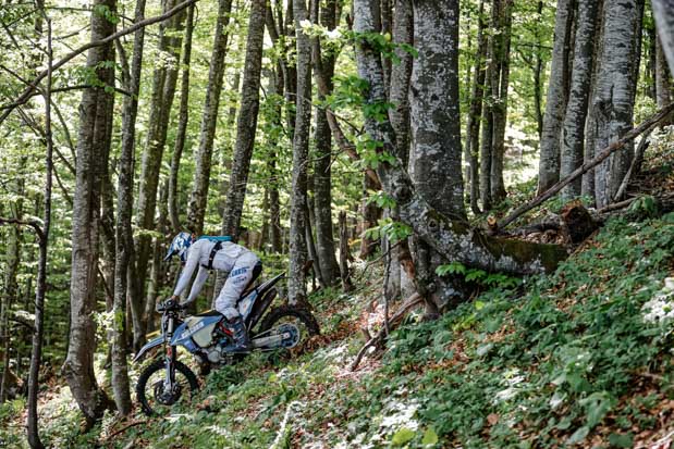 fim hardenduro xross round 2 day 23 2022 s. christof 7