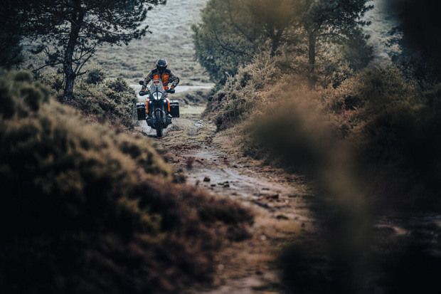 ktm 890 adventure 890 2023 s. christof 10
