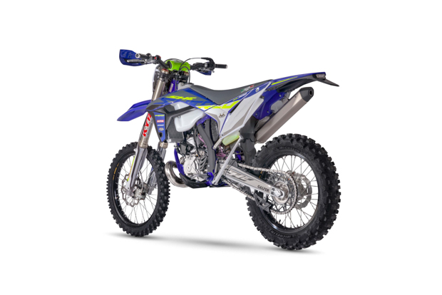 06se 300 1200p 70