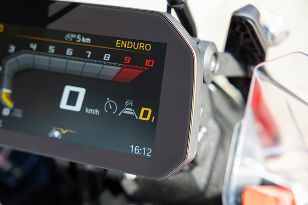 bmw r1300gs adventure 2024 16