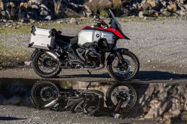 bmw r1300gs adventure 2024 96