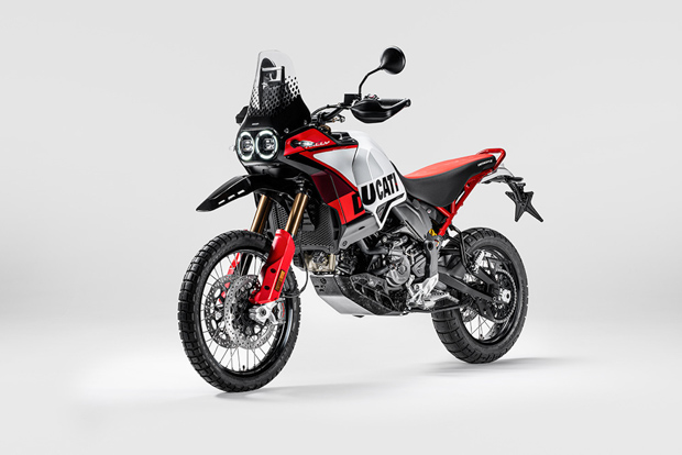 my 2024 desertx rally 5 uc557603 low 11