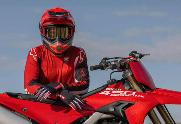 ducati desmo 450 mx 2025 ducati 15