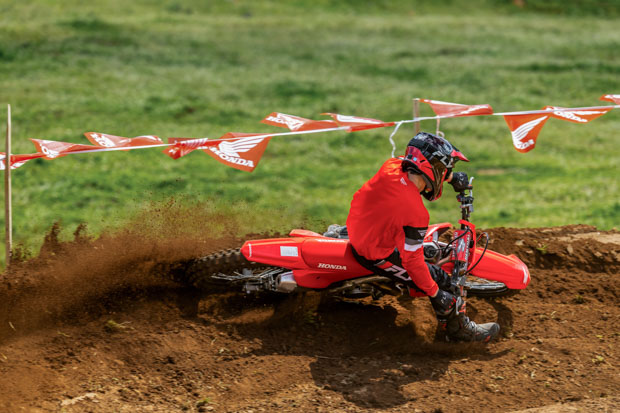 25 honda crf450r action 12 50