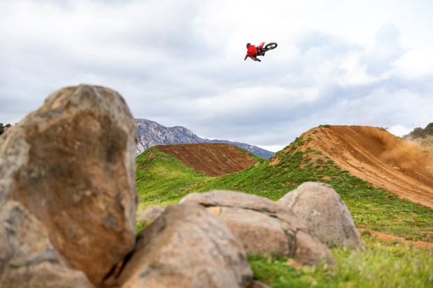 25 honda crf450r action 18 56