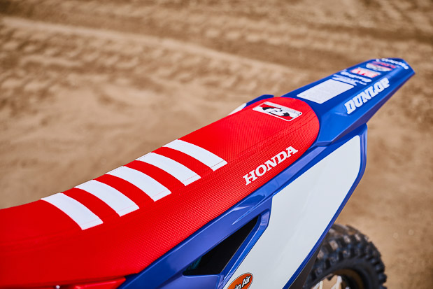 27 honda crf250r hrc works edition seat 26