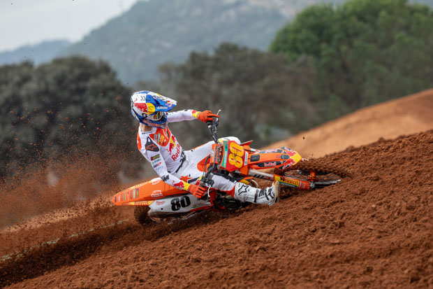 ktm 250 sx f 2025 adamo edition ktm 6