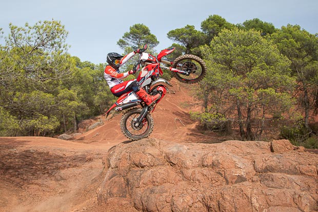 rieju hard enduro action 4 30