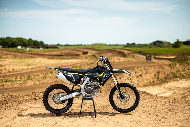 triumph tf 250 x 2027 1