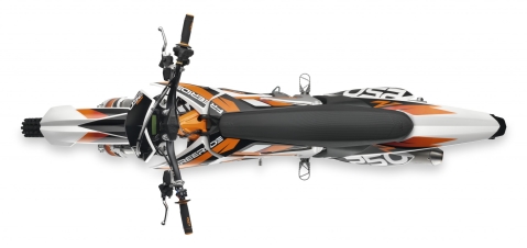 79190 250 R Freeride Vogelpersp.tif