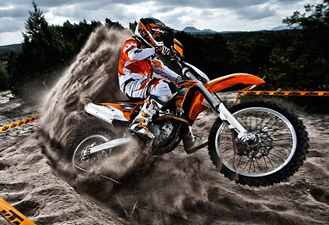 2012-11-KTM EXC Action 2 1024