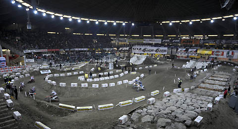 2012-10-indoor-genua