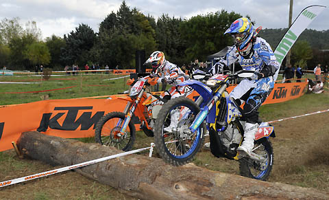 2012-10-wm-frankreich-Renet vor Guerrero