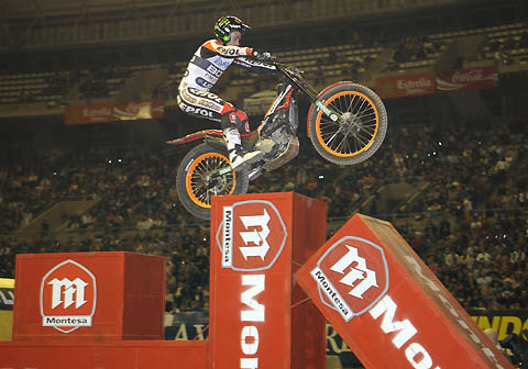 2013-02-Indoor-Barcelona-trial