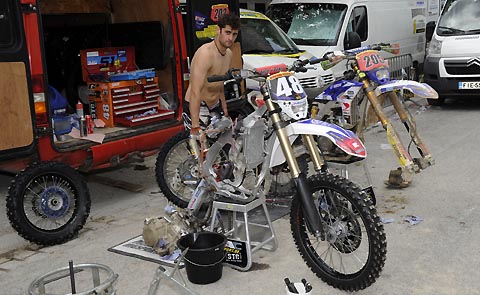 2013-06-08-em-frankreich-Bastelstunde