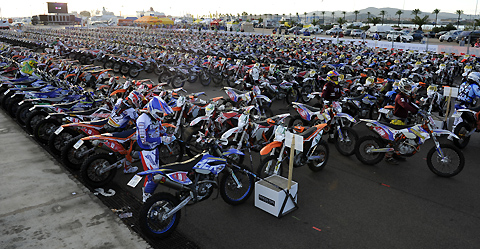 2013-09-ISDE 1 parc-ferme
