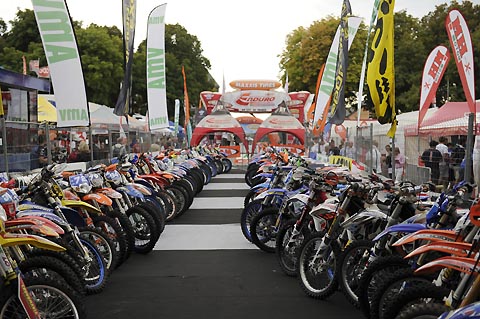 2013-09-wm-frankreich-parcferme