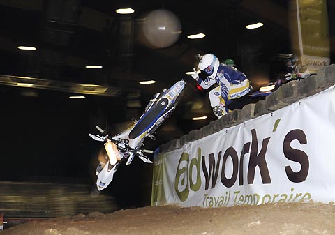 2014-02-superenduro-Tours-Daniels-verliert-im-Training-Motorrad