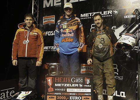 2015 02 hsg2015 1 podium