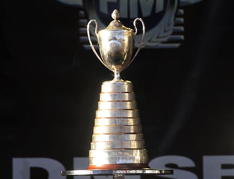 2015 08 ISDE2015 Trophy