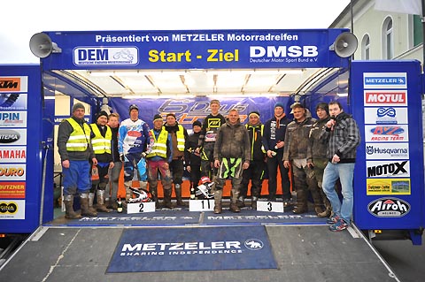 2016 03 DEM Dahlen Siegerehrung mit Helfern