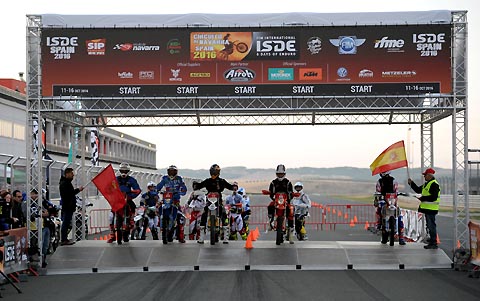 2016 10 11 isde start