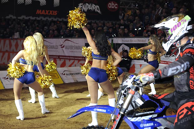 2019 01 07 cheerleader