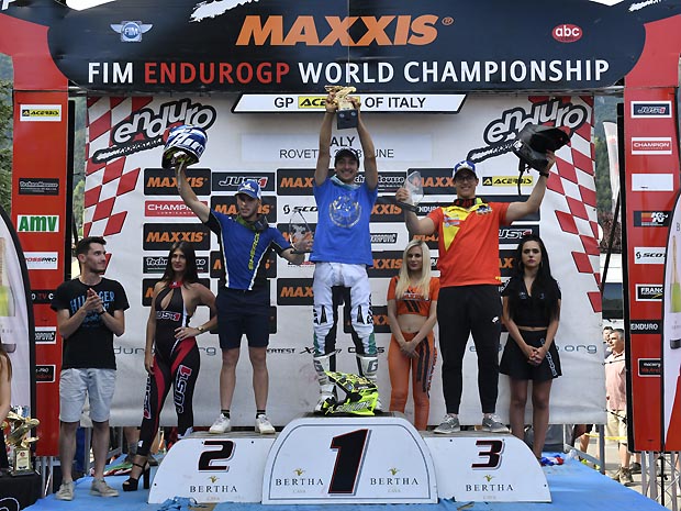 2019 06 23 podium