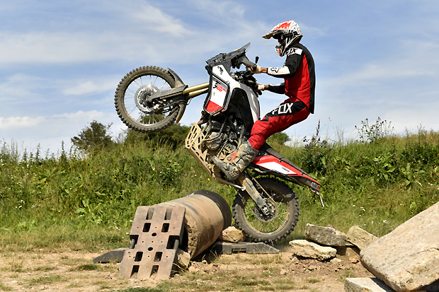 2021 08 17 ubbom stunt1