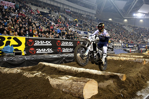 2021 12 04 superenduro bolt