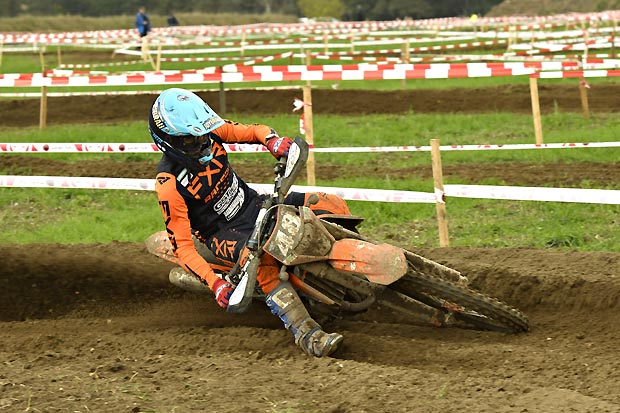 2022 10 02 hübner edward ktm burg 2