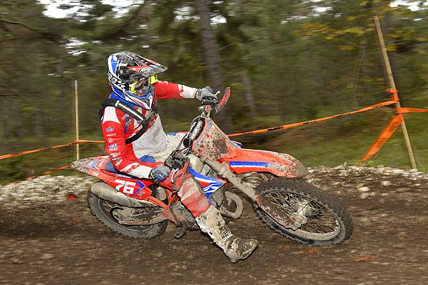 2023 12 06 holcombe action3