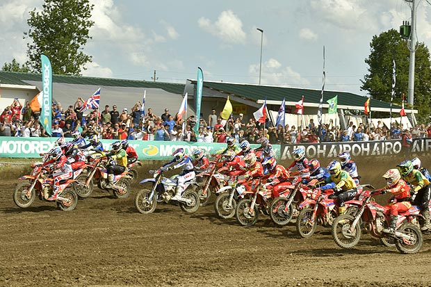 2025 08 29 ambiente abschluss cross 1