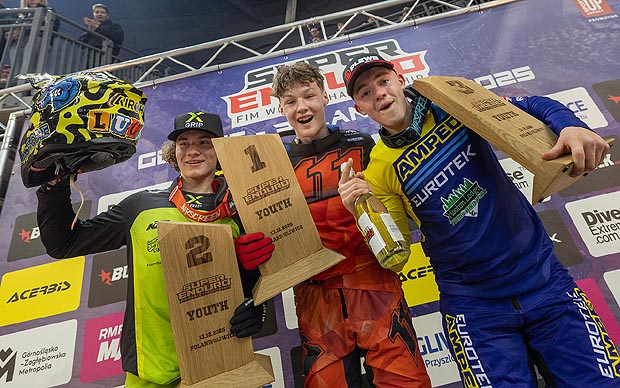 2025 12 14 youth podium 
