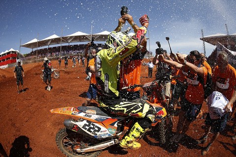 Cairoli rd16 bra champ no8 2014