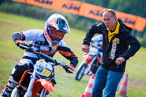 ADAC academy BE