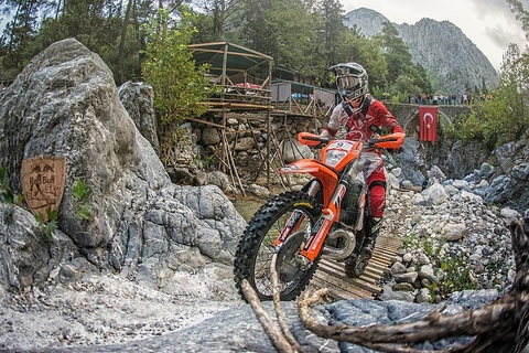 sea to sky lars enockl mtn stage action