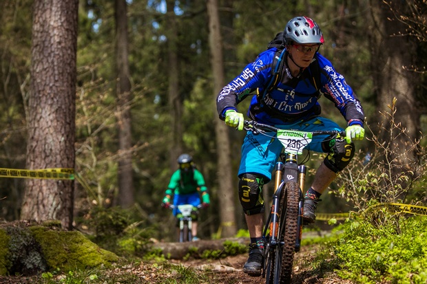 enduro1 action